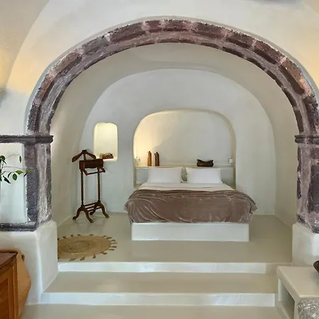 Elysian Santorini Villa Oía Room photo