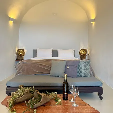 Elysian Santorini Villa Oía Room photo