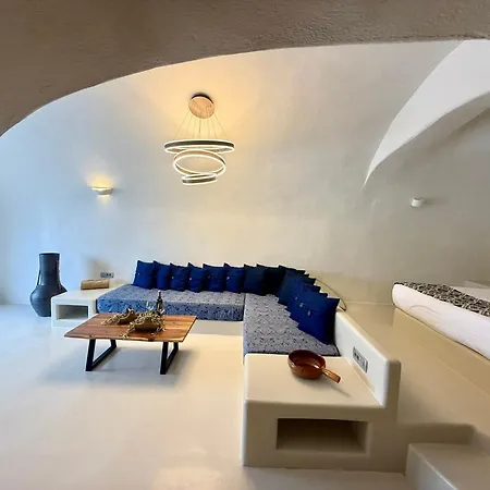 Elysian Santorini Villa Oía Room photo