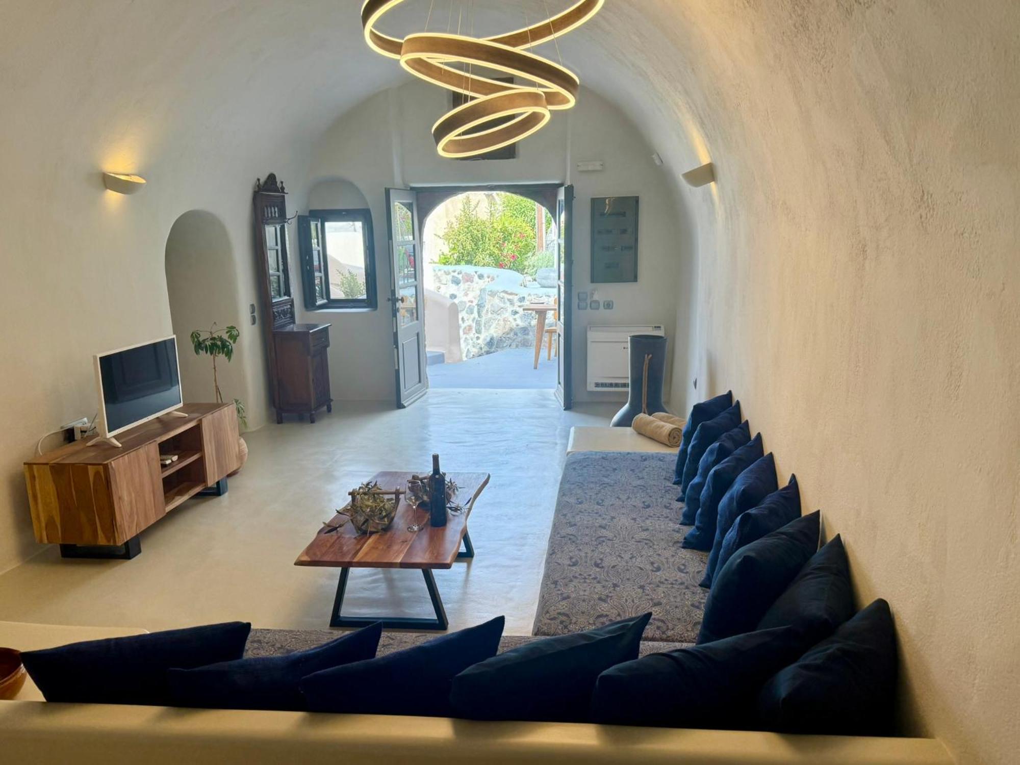 Elysian Santorini Villa Ia