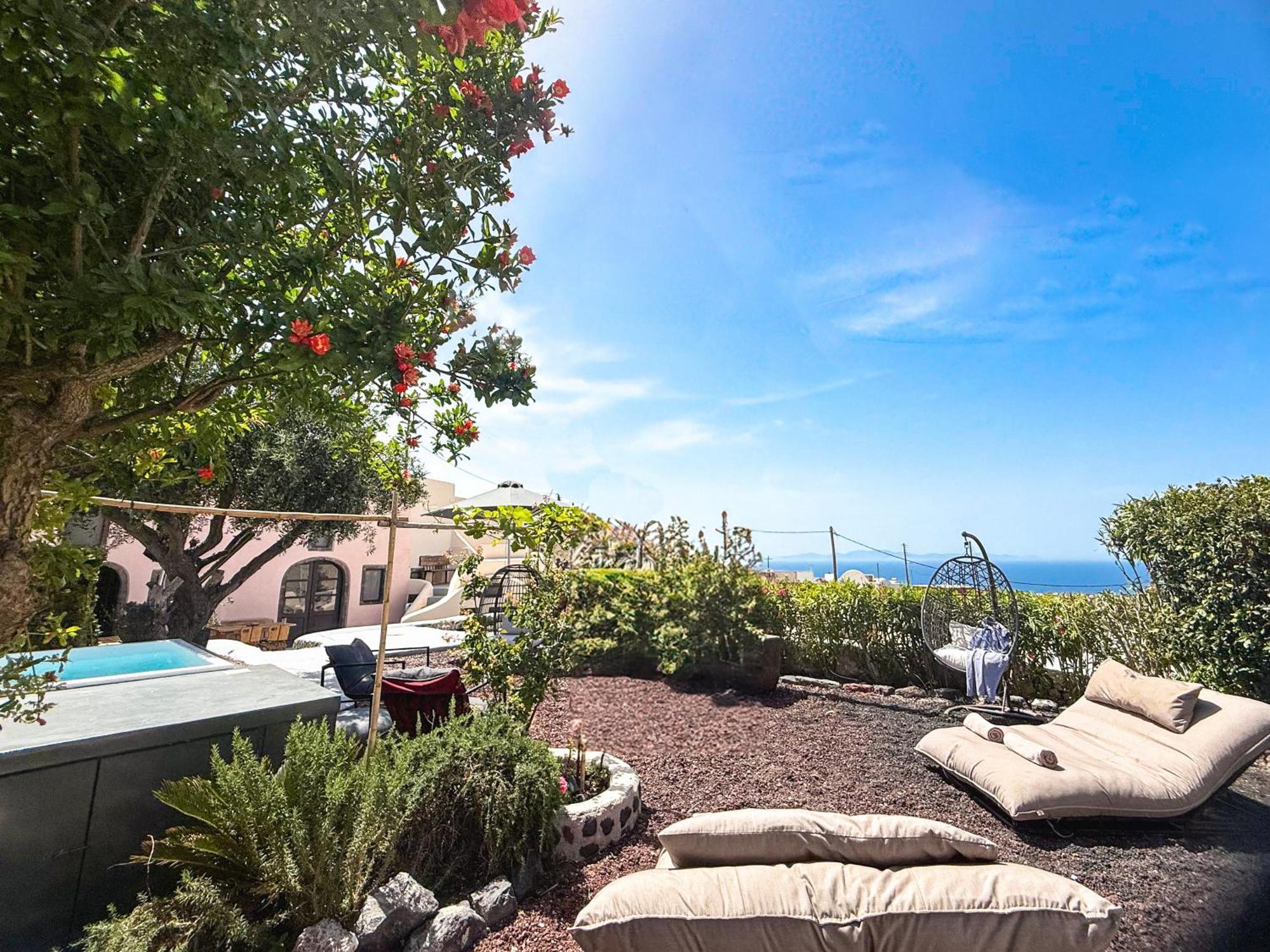 Elysian Santorini Villa *
